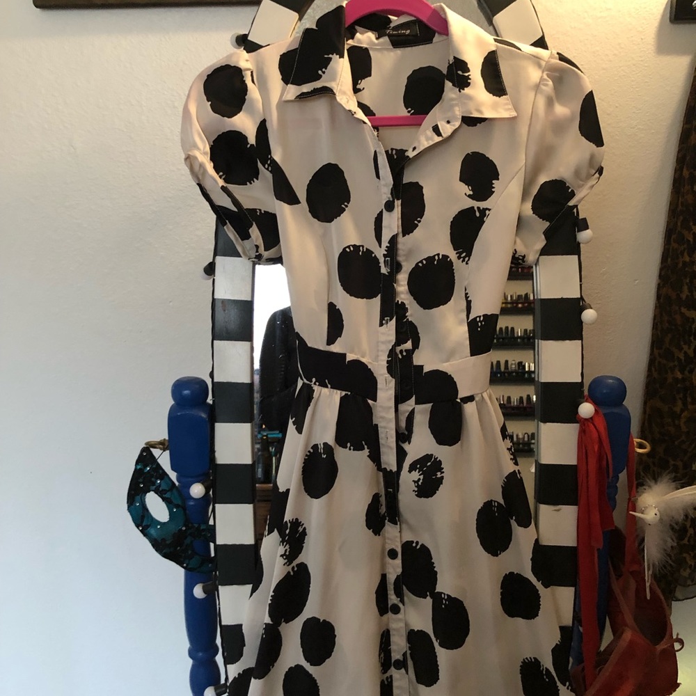 Pin up polka dot dress
